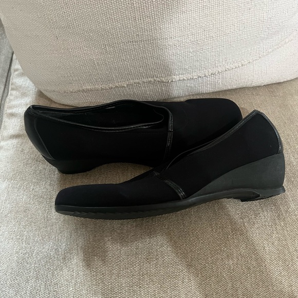 Munro Dana American Stretch Wedge Sz 8 - Picture 3 of 4